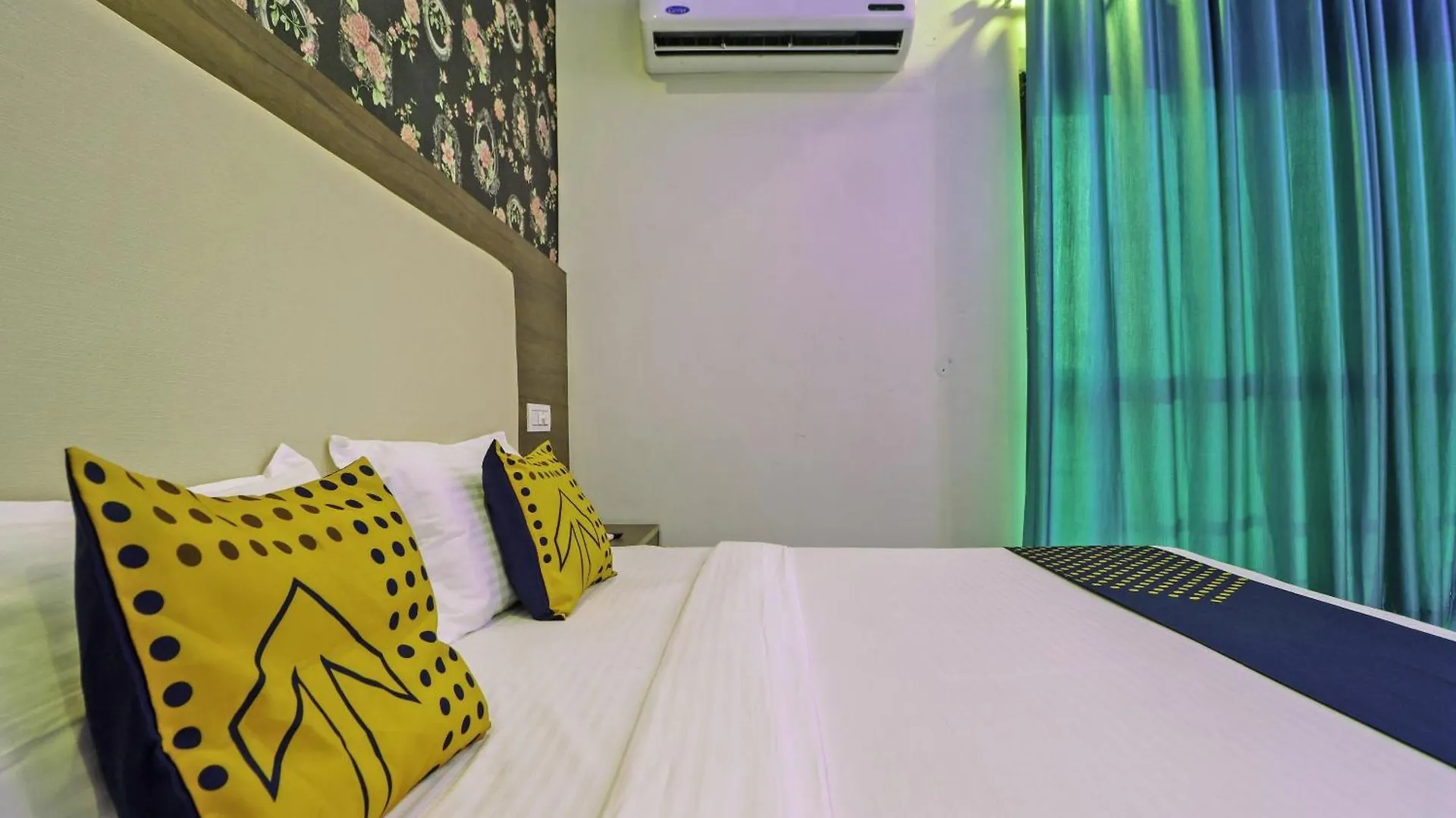 Spot On White Rose Hotel Zirakpur